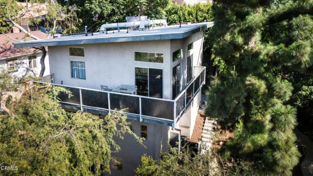 3836 De Longpre Avenue, Los Angeles, CA 90027