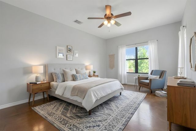 329 Kaanapali LN, Bastrop, TX 78602