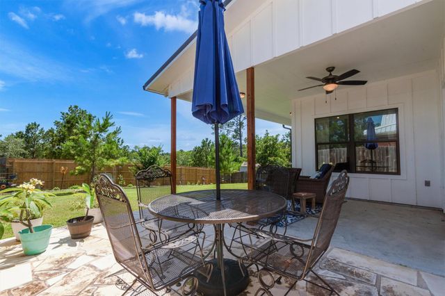 329 Kaanapali LN, Bastrop, TX 78602