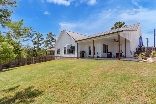 329 Kaanapali LN, Bastrop, TX 78602