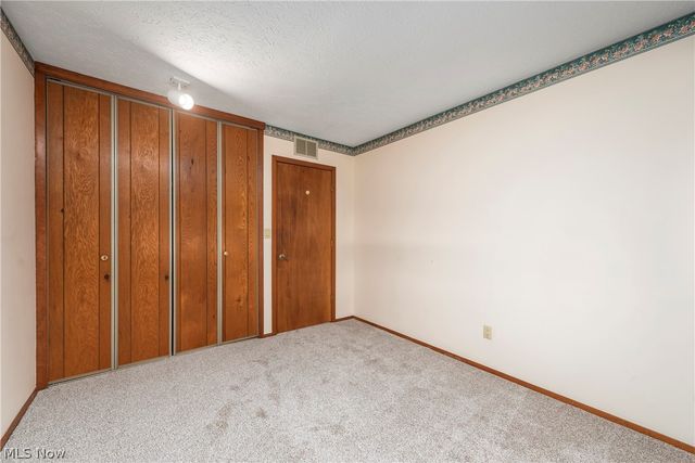 32665 Willow Brook Lane, North Ridgeville, OH 44039