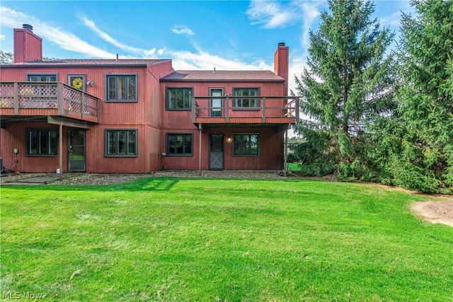 32665 Willow Brook Lane, North Ridgeville, OH 44039