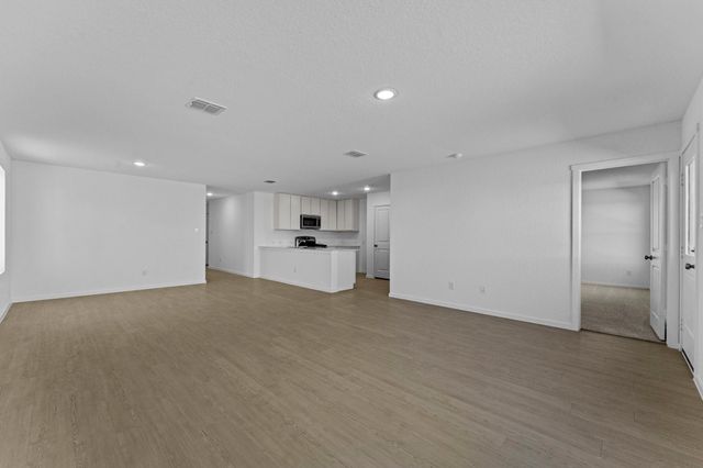 129 Alameda DR, Fredericksburg, TX 78624