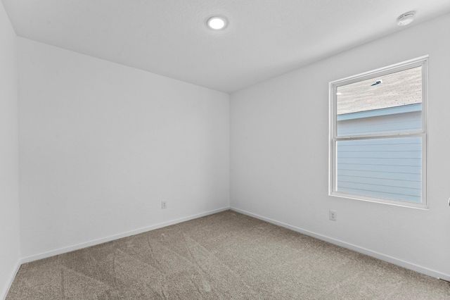 129 Alameda DR, Fredericksburg, TX 78624