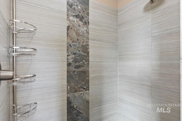 13557 Signorello St, Caldwell, ID 83607