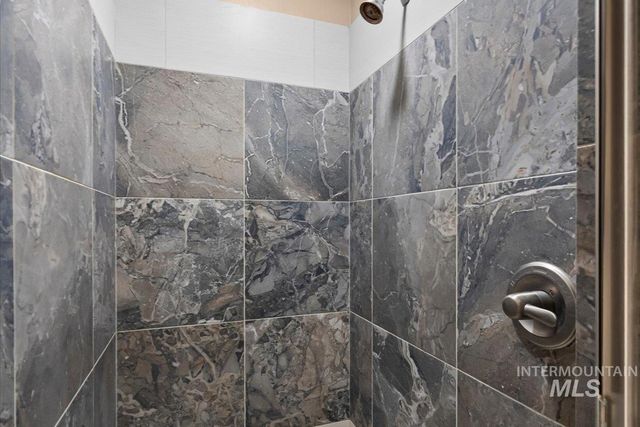 13557 Signorello St, Caldwell, ID 83607