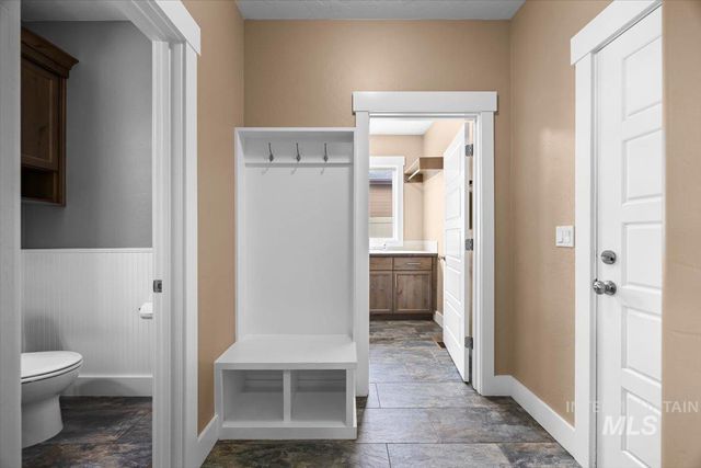 13557 Signorello St, Caldwell, ID 83607