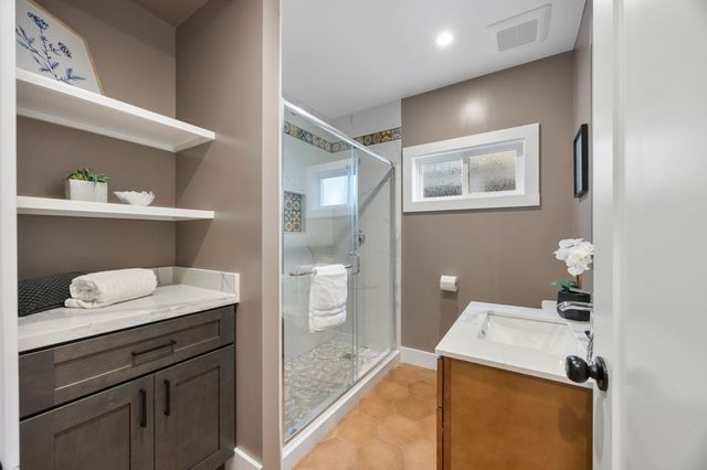 4175 4175 Culver St, Oakland, CA 94619