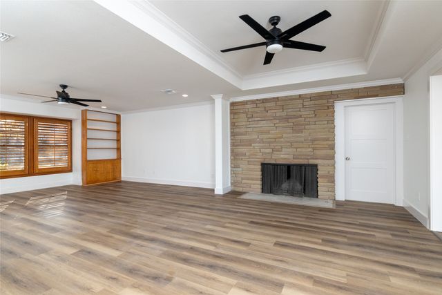 601 W Columbia Street, Weatherford, TX 76086