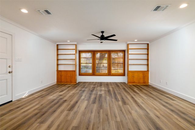 601 W Columbia Street, Weatherford, TX 76086