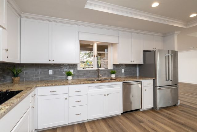 601 W Columbia Street, Weatherford, TX 76086