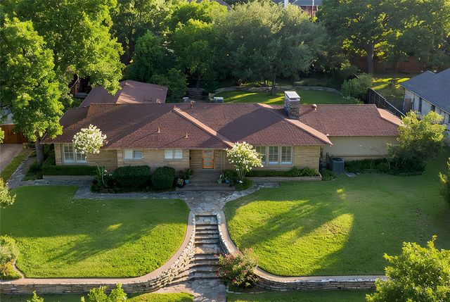 601 W Columbia Street, Weatherford, TX 76086