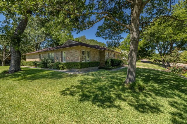 601 W Columbia Street, Weatherford, TX 76086