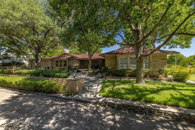 601 W Columbia Street, Weatherford, TX 76086