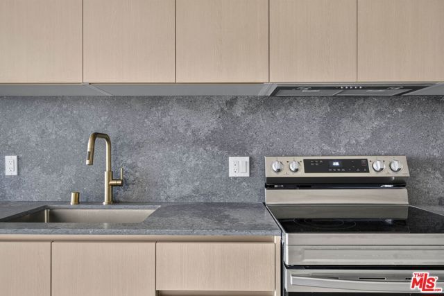 1808 Lincoln Boulevard 305, Venice (los Angeles), CA 90291