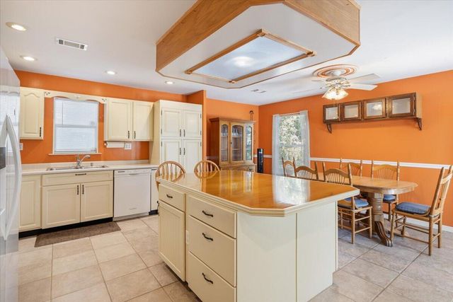 1735 40th Avenue, Vero Beach, FL 32960