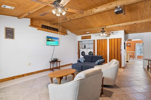 1735 40th Avenue, Vero Beach, FL 32960