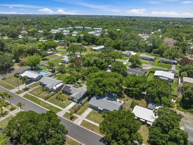 1735 40th Avenue, Vero Beach, FL 32960