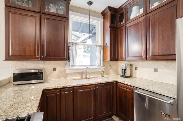 2621 N Elm Street, Denver, CO 80207