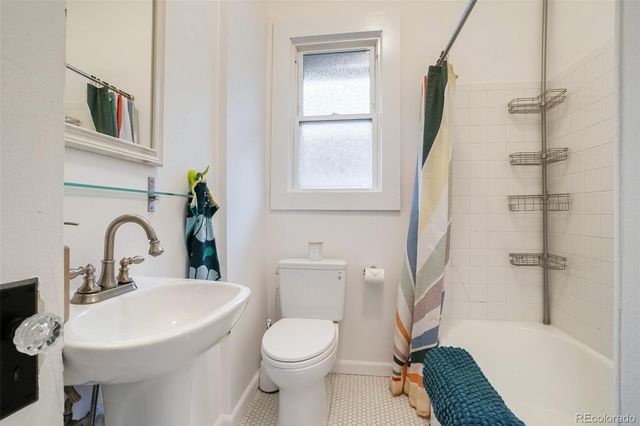 2621 N Elm Street, Denver, CO 80207