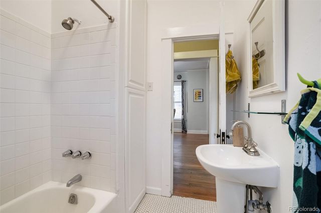 2621 N Elm Street, Denver, CO 80207
