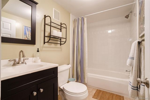 2621 N Elm Street, Denver, CO 80207