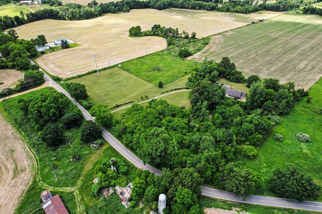 8563 G Drive S, Newton Twp, MI 49033