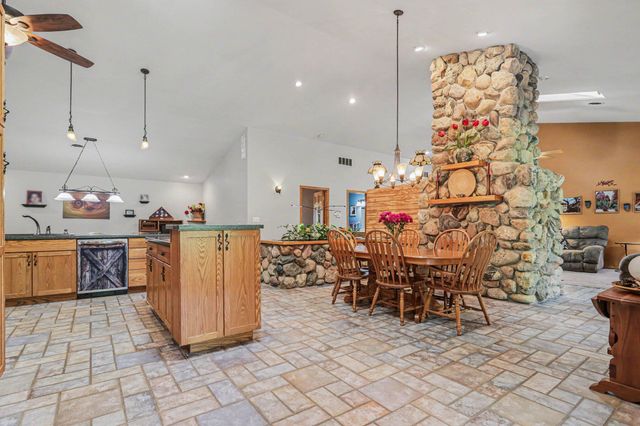 8563 G Drive S, Newton Twp, MI 49033