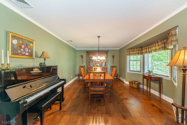 8 Clearfield Rd, Roxbury Twp., NJ 07876