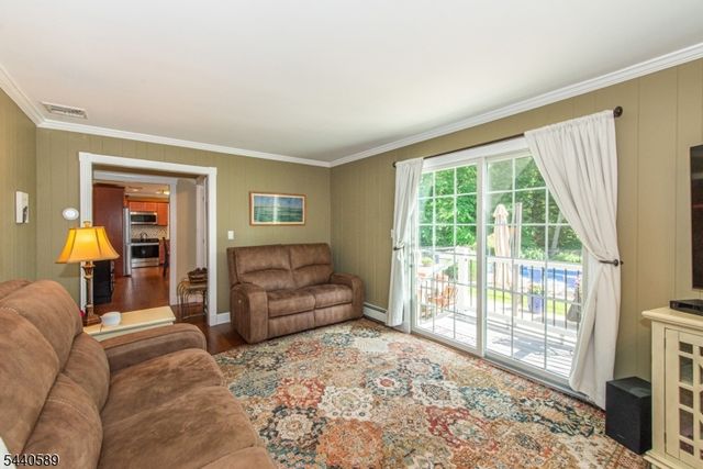 8 Clearfield Rd, Roxbury Twp., NJ 07876