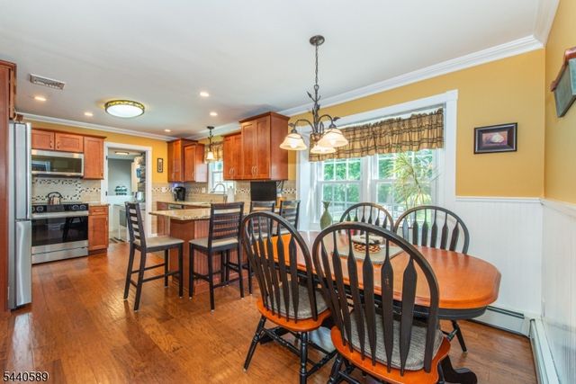 8 Clearfield Rd, Roxbury Twp., NJ 07876