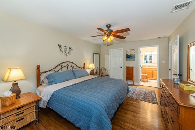 8 Clearfield Rd, Roxbury Twp., NJ 07876