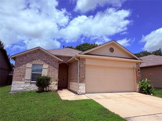 225 Cibolo Creek DR, Kyle, TX 78640