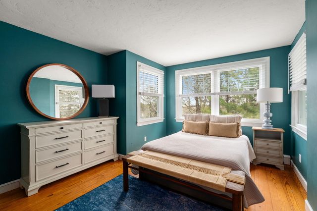 6 Luigi Avenue, Sagamore Beach, MA 02562