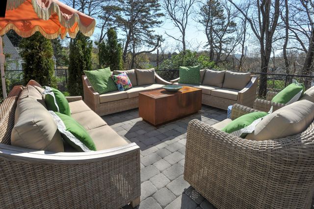 6 Luigi Avenue, Sagamore Beach, MA 02562