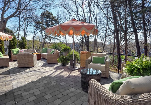 6 Luigi Avenue, Sagamore Beach, MA 02562