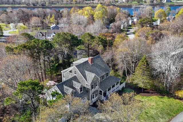 6 Luigi Avenue, Sagamore Beach, MA 02562
