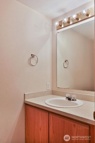 7316 194th Avenue E, Bonney Lake, WA 98391