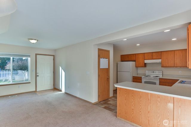 7316 194th Avenue E, Bonney Lake, WA 98391