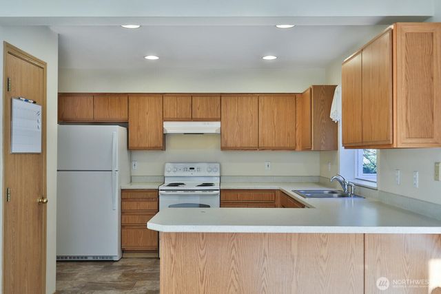 7316 194th Avenue E, Bonney Lake, WA 98391