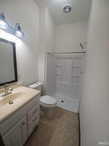 1112 W Iowa Street, Evansville, IN 47710