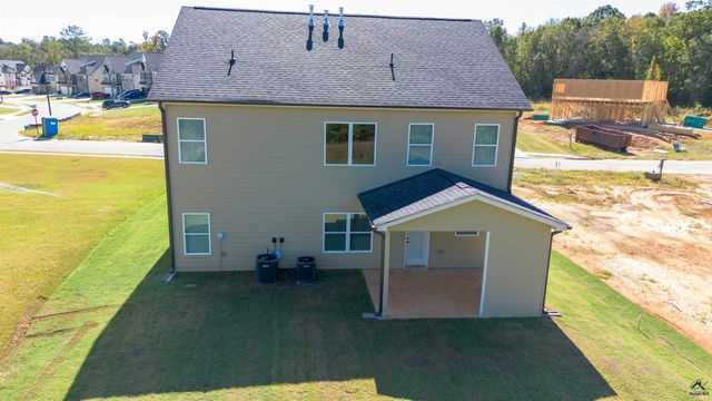 102 Oak Branch Lane, Bonaire, GA 31005