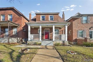 1216 McCausland Avenue, St Louis, MO 63117