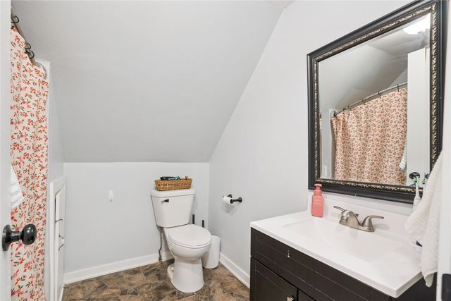 705 Hatton Avenue, Dallas Center, IA 50063