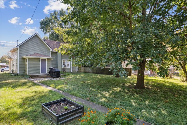 705 Hatton Avenue, Dallas Center, IA 50063