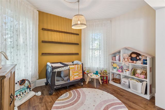 705 Hatton Avenue, Dallas Center, IA 50063