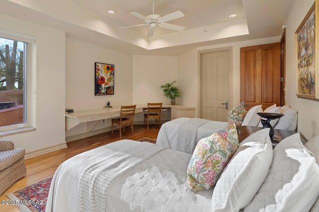 7301 N Secret Canyon Drive, Tucson, AZ 85718