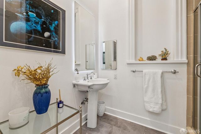 958 Ellis Street, San Francisco, CA 94109