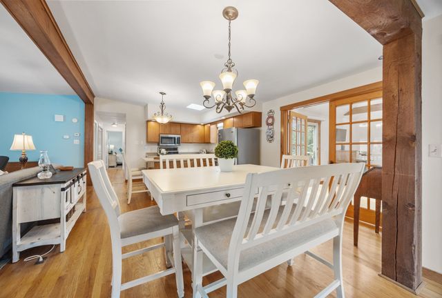 14 Coves End Rd, Marion, MA 02738