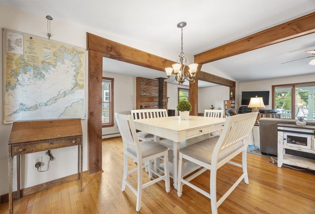 14 Coves End Rd, Marion, MA 02738